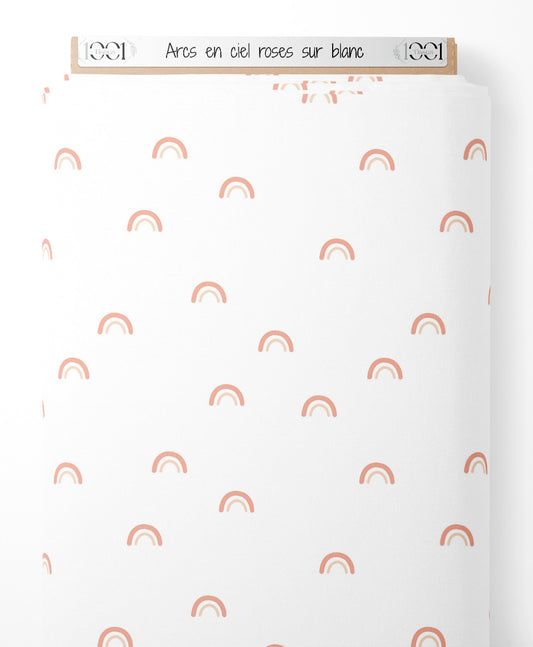 Tissu - Arcs-en-ciel roses sur blanc