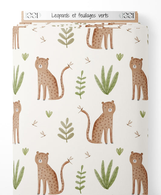 Tissu - Léopards et feuillages verts