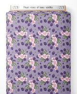 Tissu - Fleurs roses et baies violettes
