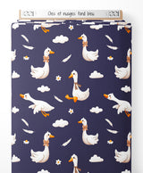 Tissu - Oies et nuages sur fond bleu