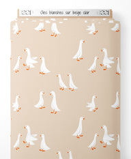 Tissu - Oies blanches sur beige clair