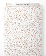 Tissu - Fleurs roses sur blanc