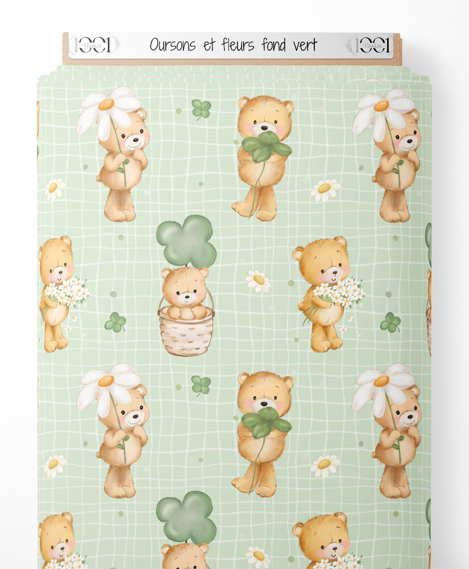 Tissu - Oursons et fleurs sur fond vert