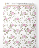 Tissu - Roses et bourgeons en fleurs