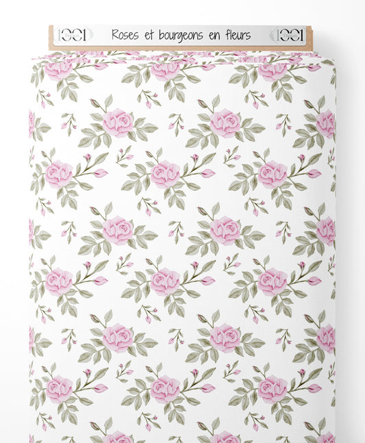 Tissu - Roses et bourgeons en fleurs