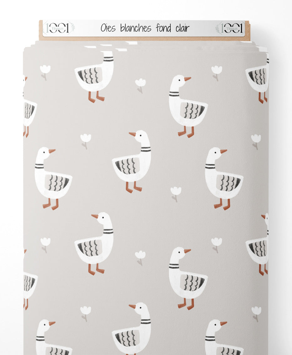 Tissu - Oies blanches sur fond clair