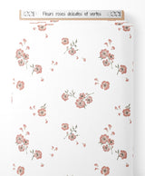 Tissu - Fleurs roses délicates et vertes