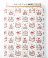 Tissu - Lapins roses et fleurs blanches 2