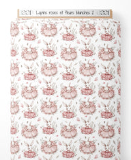 Tissu - Lapins roses et fleurs blanches 2
