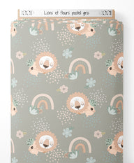 Tissu - Lions et fleurs pastel gris