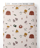 Tissu - Accessoires d'hiver sur fond beige