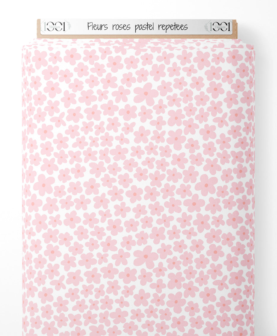 Tissu - Fleurs roses pastel répétées