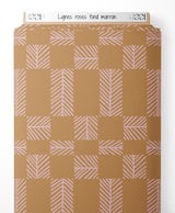 Tissu - Lignes roses sur fond marron