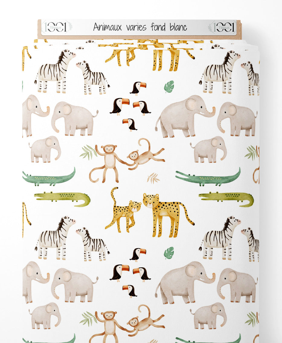 Tissu - Animaux variés sur fond blanc